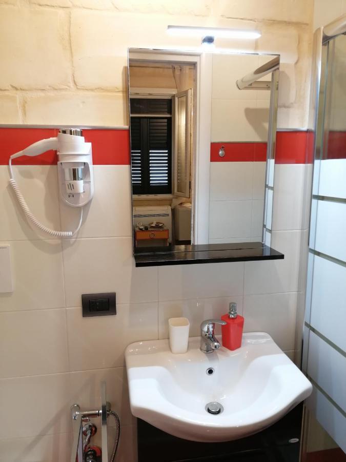 B&B Lecce Holidays Екстериор снимка