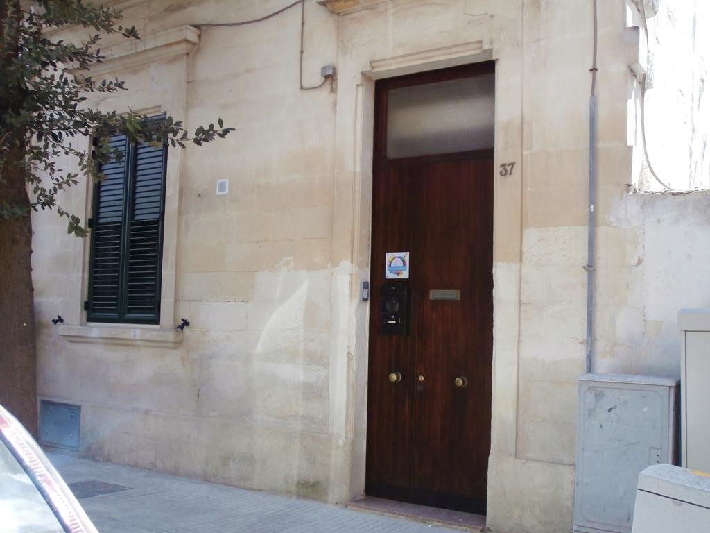 B&B Lecce Holidays Екстериор снимка