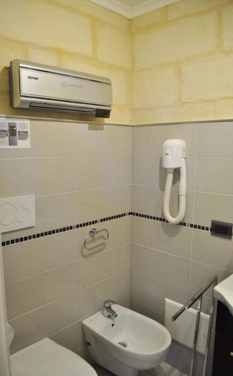B&B Lecce Holidays Екстериор снимка