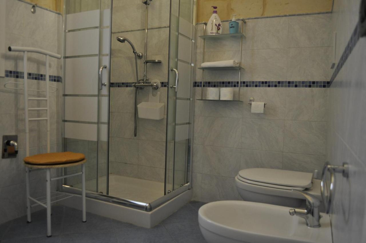 B&B Lecce Holidays Екстериор снимка
